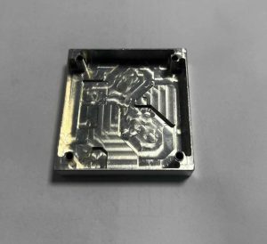 aluminum-gear-pulley-01.jpg Flat aluminum heat spreader, efficiently transferring heat away from sensitive electronic components.