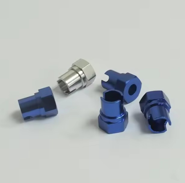 High-strength steel axle stud for automotive or aerospace applications.
